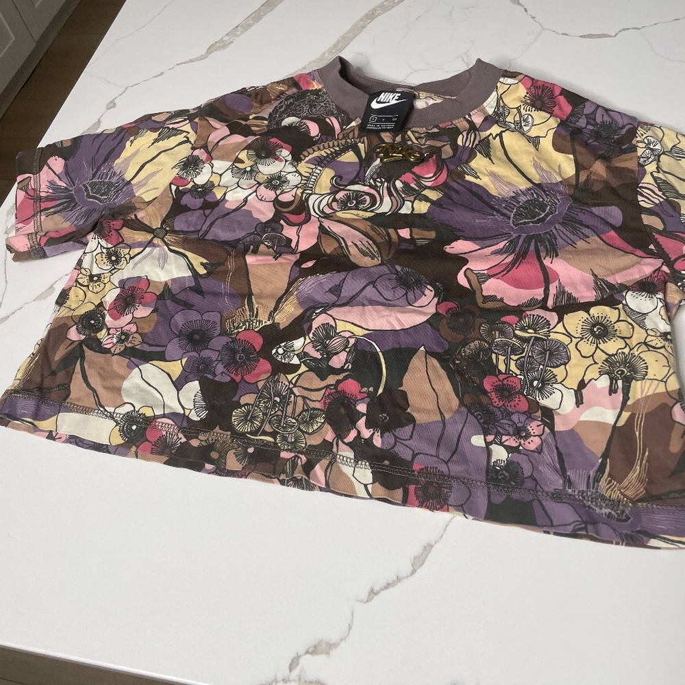 Nike size small oversized crop top